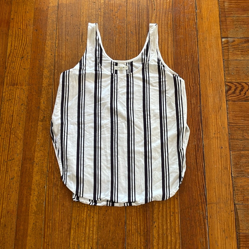 Madewell striped tank top. Split sides. Small